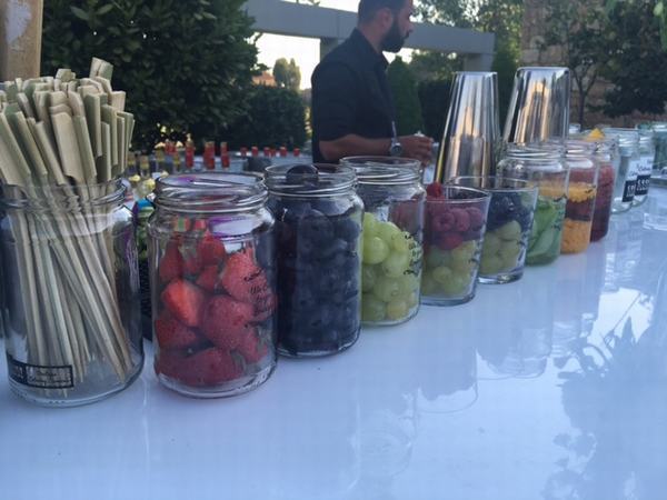 COCKTAIL BAR CATERING