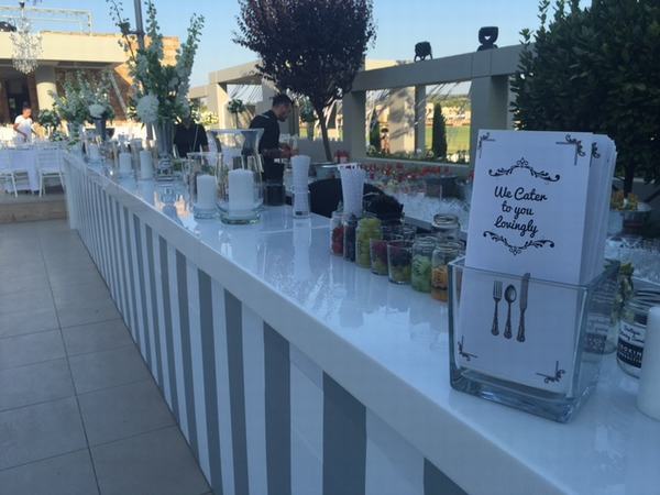 COCKTAIL BAR CATERING